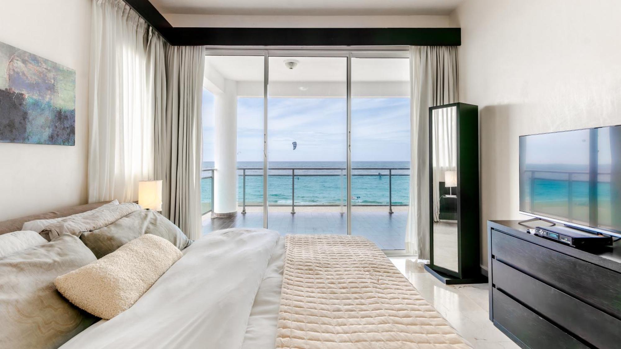 Watermark Luxury Oceanfront Residences Cabarete Exterior photo